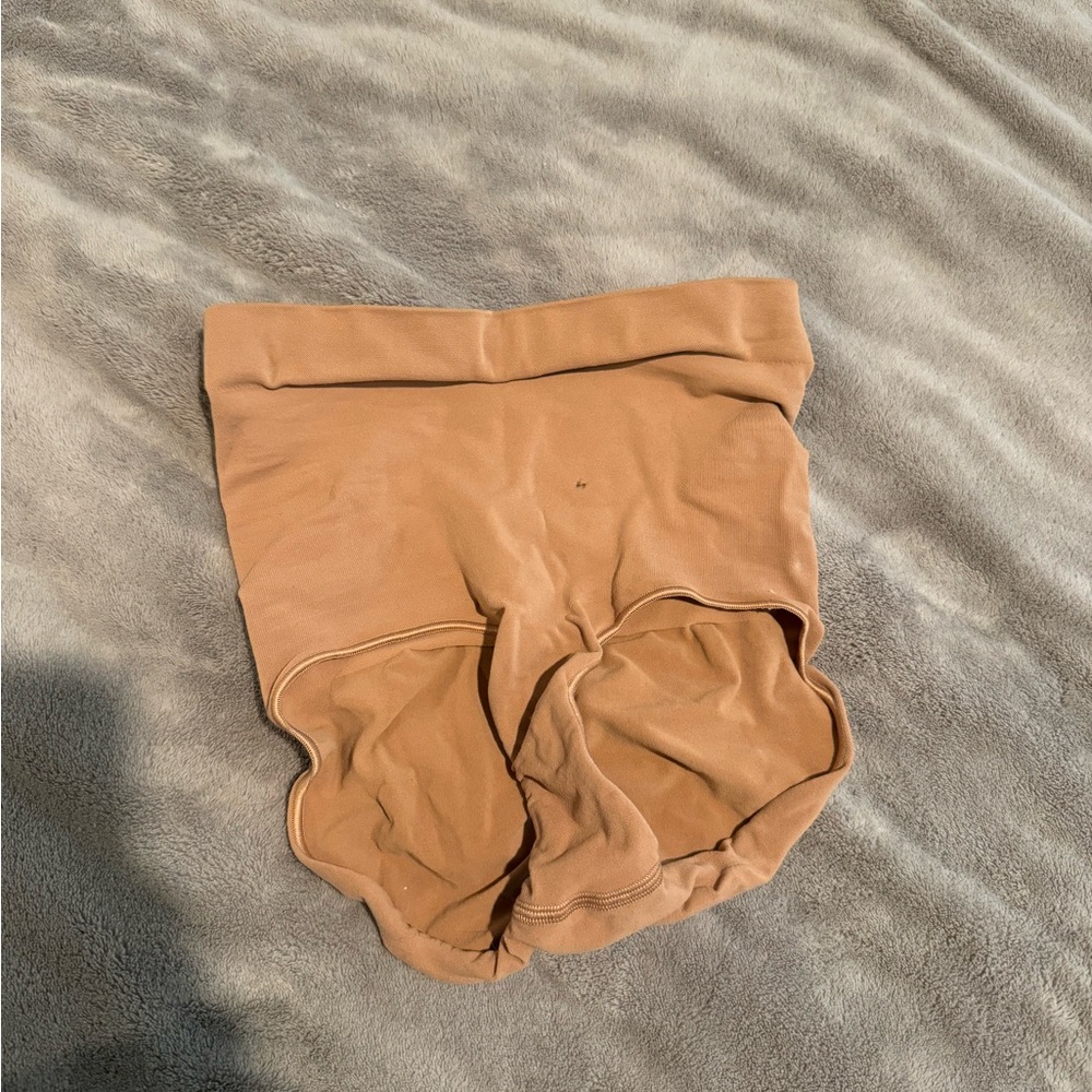 SKIMS shape wear